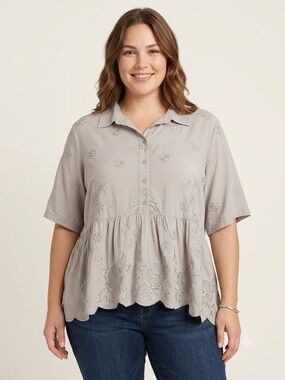 La Bellum Hillary Scott Embroidered Peplum Button-Front Blouse